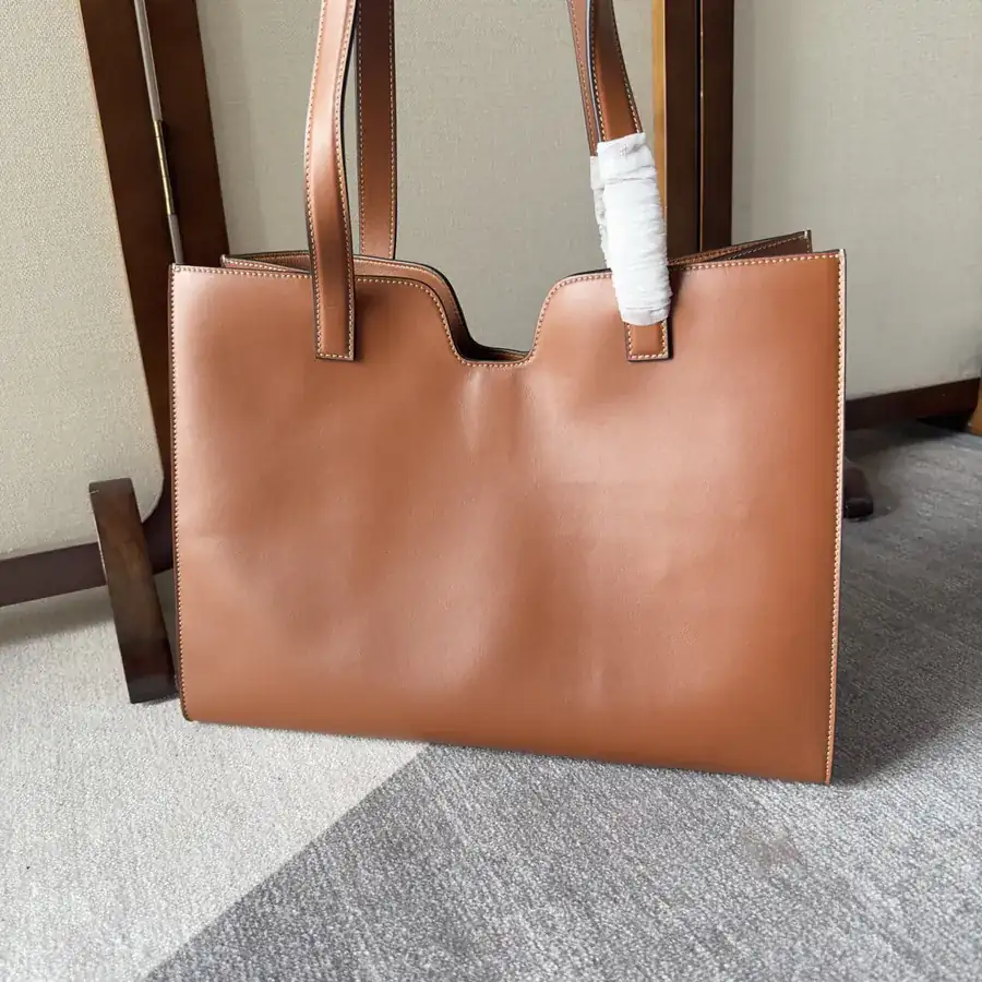2023 New Cabas 16 Series Tote Large Capacity, Minimalist Design