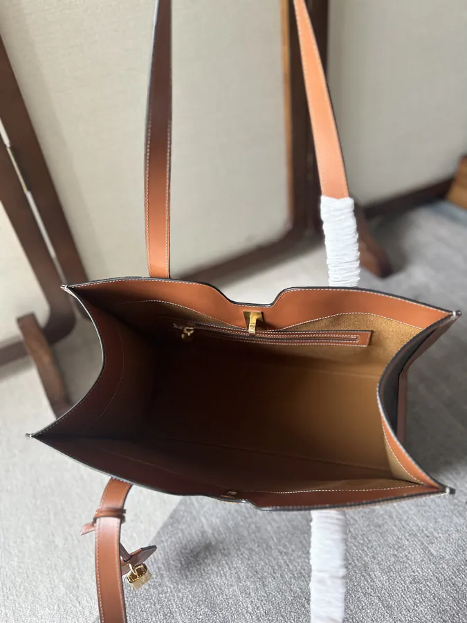 2023 New Cabas Tote Large Capacity and Simple Design