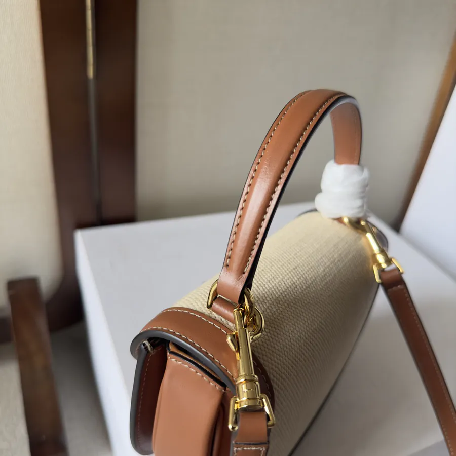 Mini Besace凯旋门包 Retro Style, Fashionable Design