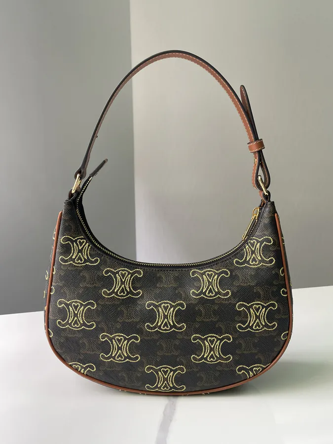520AVA Logo Print Heart Embroidery Handbag