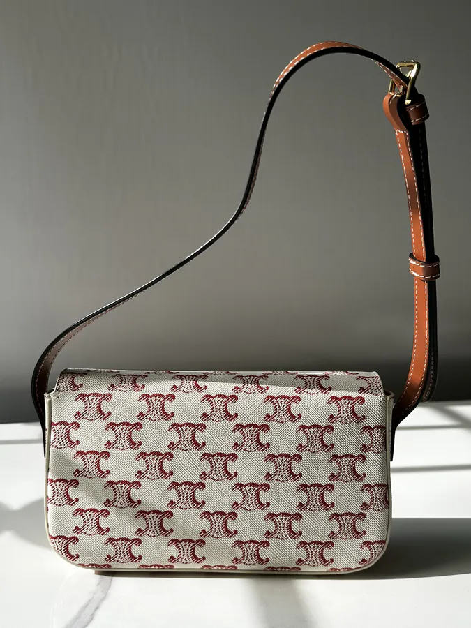 Triomphe Logo Embossed Leather Shoulder Bag