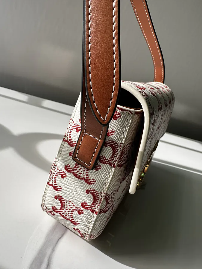 Triomphe Logo Embossed Leather Shoulder Bag