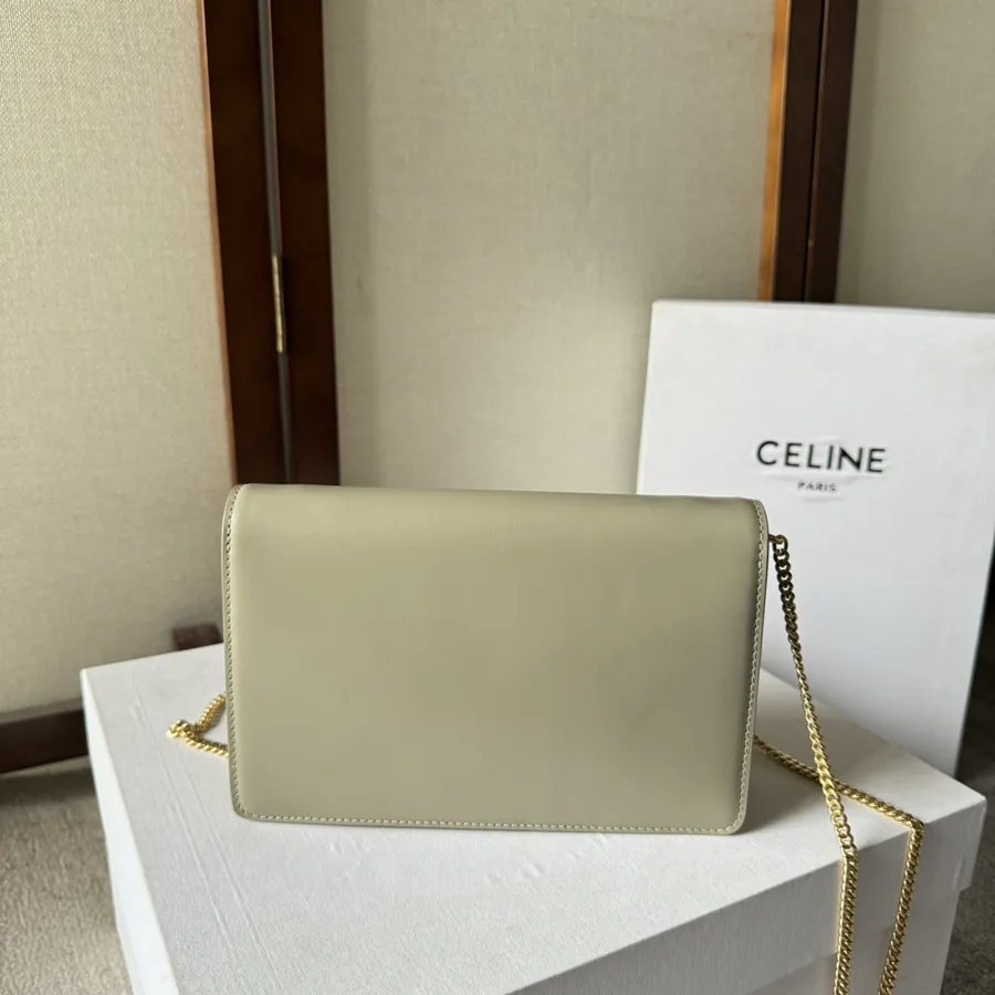 CELIN* CUIR TRIOMPHE Logo Embossed Leather WOC
