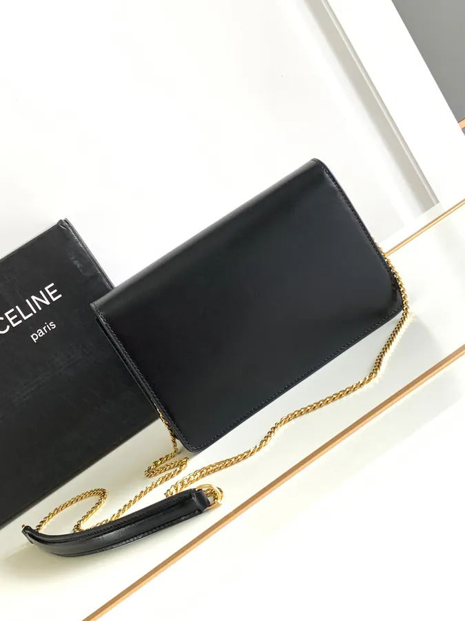 CELIN* TRIOMPHE Chain Leather Wallet