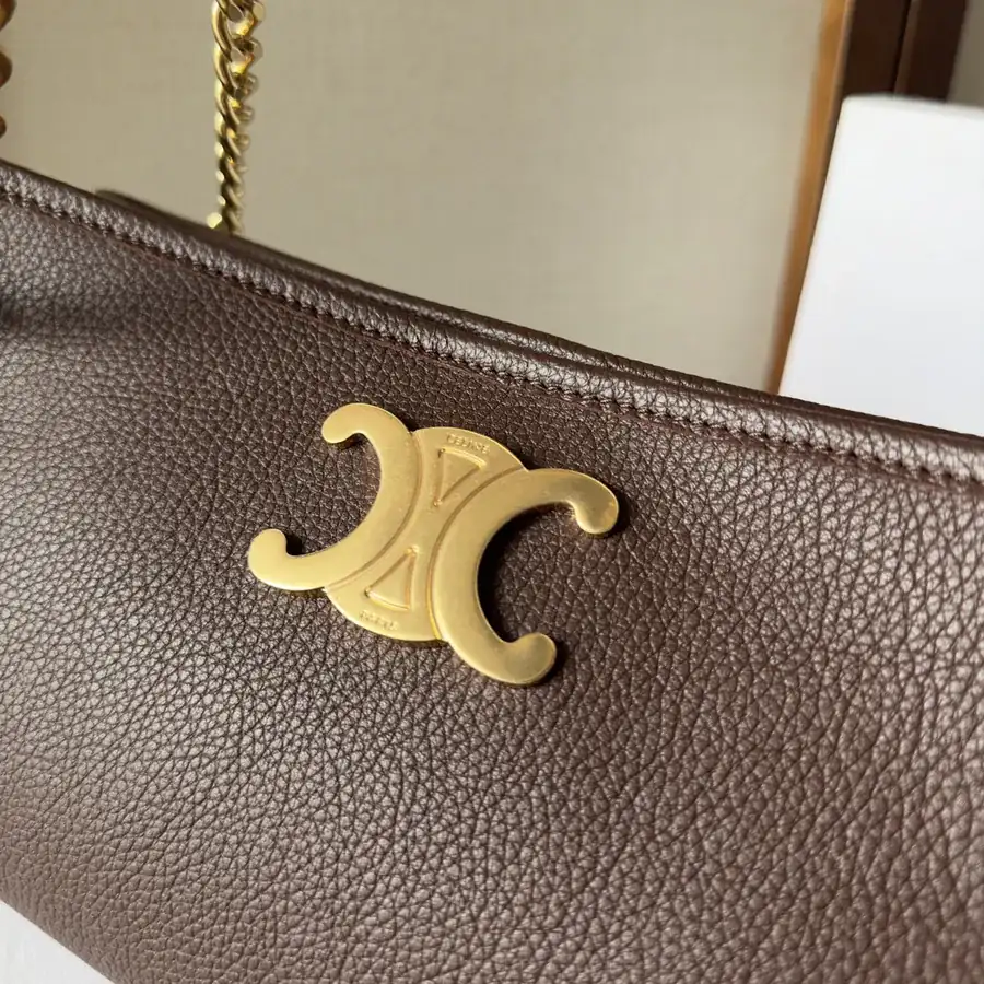 CELIN E23 Newspaper Triomphe Soft Leather Chain Bag