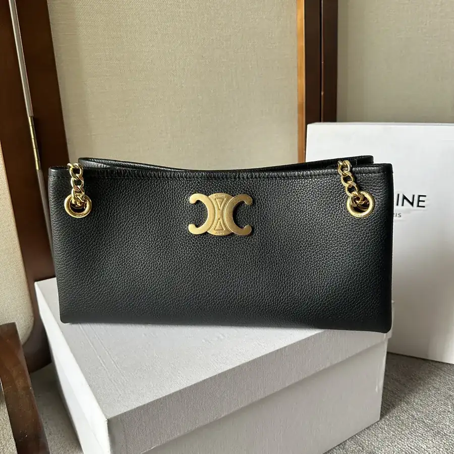 CELIN E23 Newspaper Triomphe Soft Leather Chain Bag