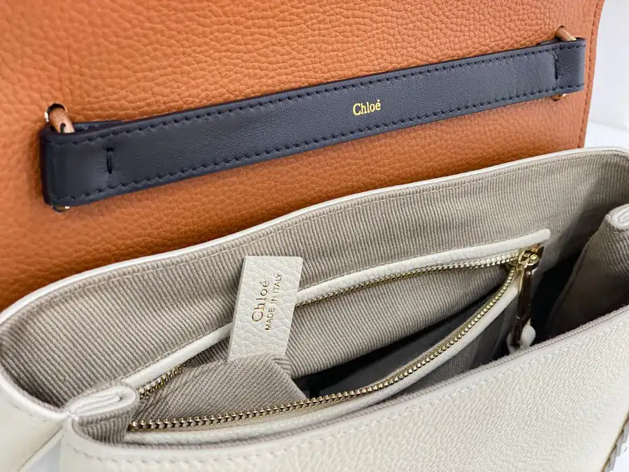 Chloé Penelope Coin Purse Large, Medium, Small