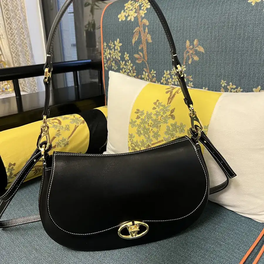 GARAVANI OHVAL Large Calfskin Handbag with VLOGO Signature Rotating Clasp