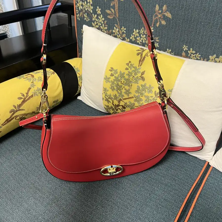 GARAVANI OHVAL Large Calfskin Handbag with VLOGO Signature Rotating Clasp