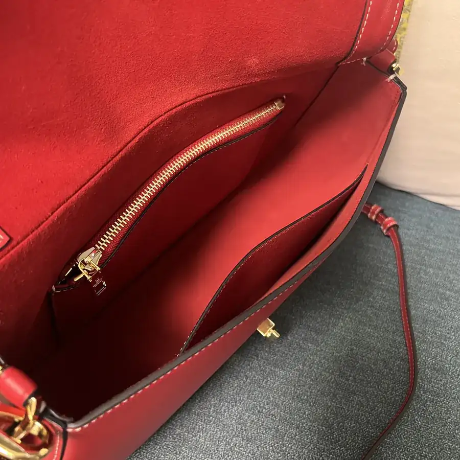 GARAVANI OHVAL Large Calfskin Handbag with VLOGO Signature Rotating Clasp