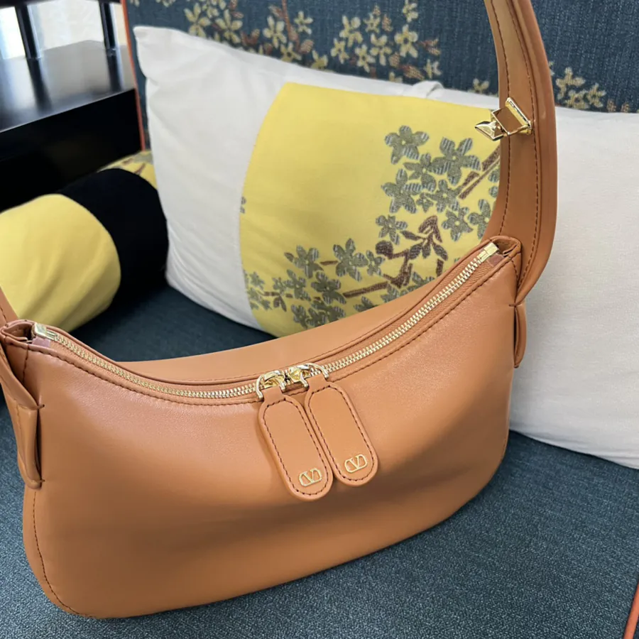 Garavan Small Travel Bag