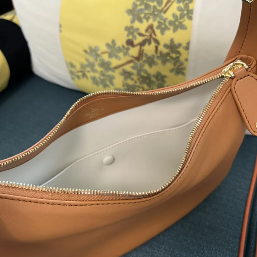 Garavan Small Travel Bag