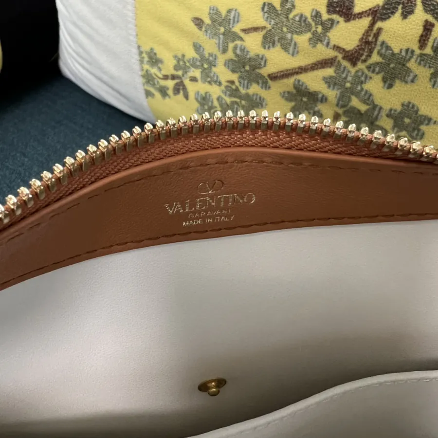 Garavan Small Travel Bag