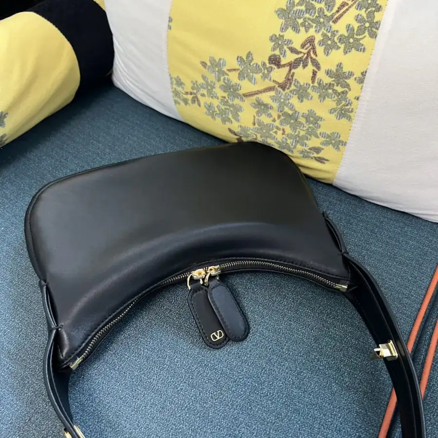 Garavan Small Travel Bag