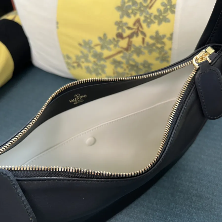 Garavan Small Travel Bag