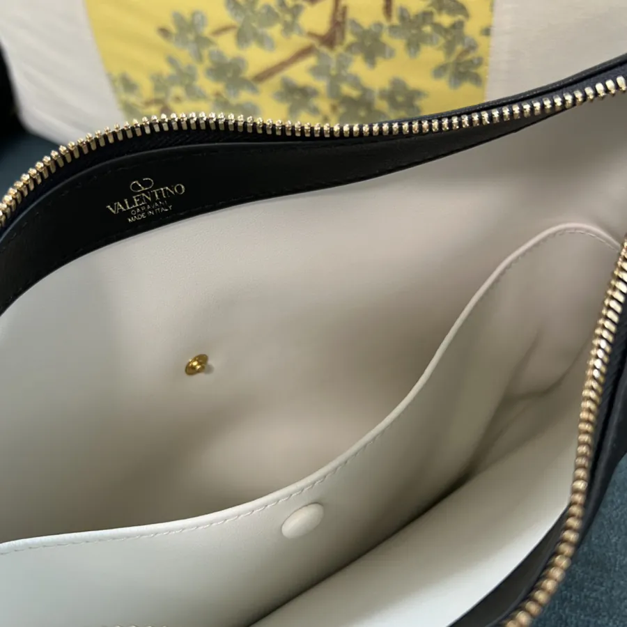 Garavan Small Travel Bag