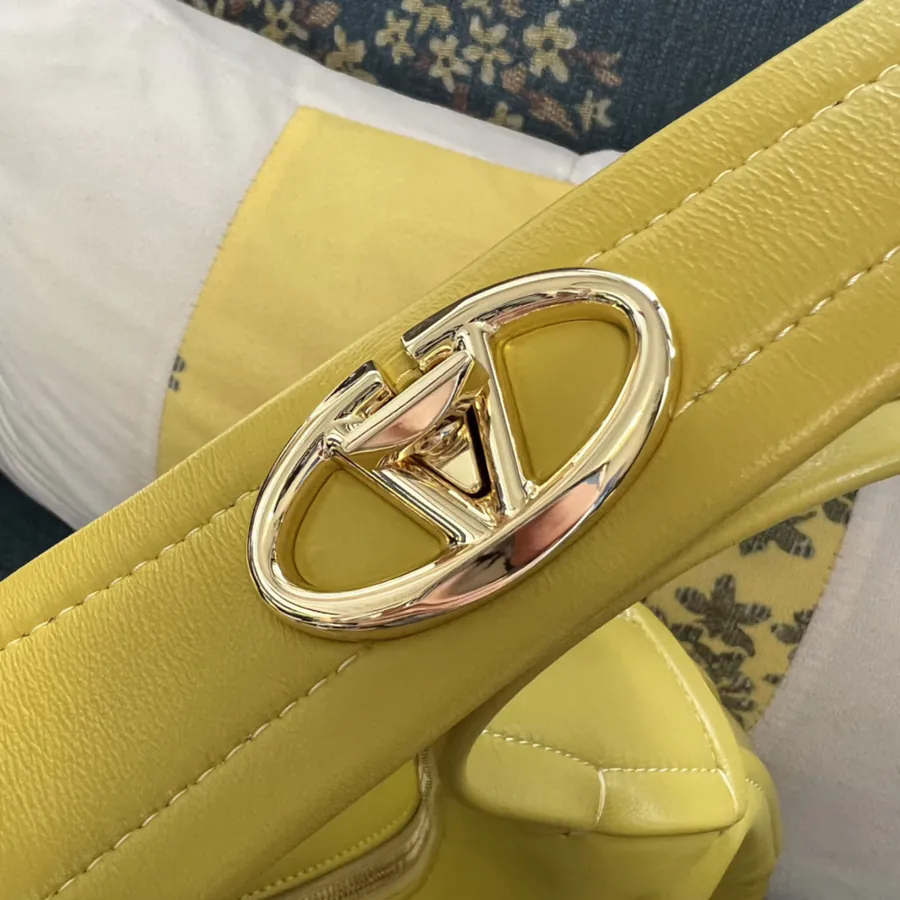 Garavan Large Shoulder Bag