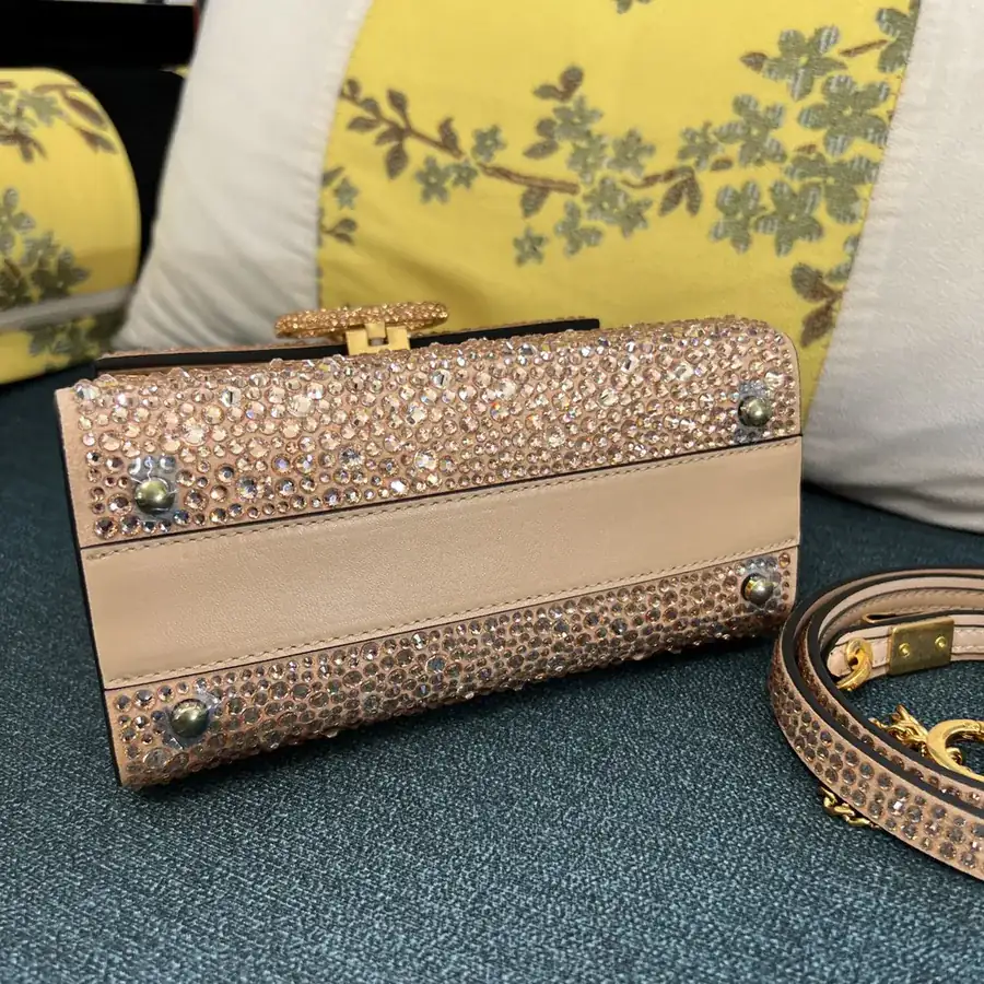 VSLING Mini Alligator Skin Clutch with Adjustable Strap