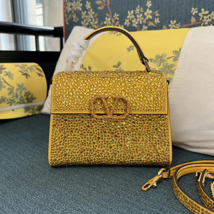 VSLING Mini Alligator Skin Crossbody Bag with Adjustable Strap