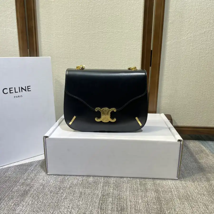 CE New A+ Square Chain Key Bag