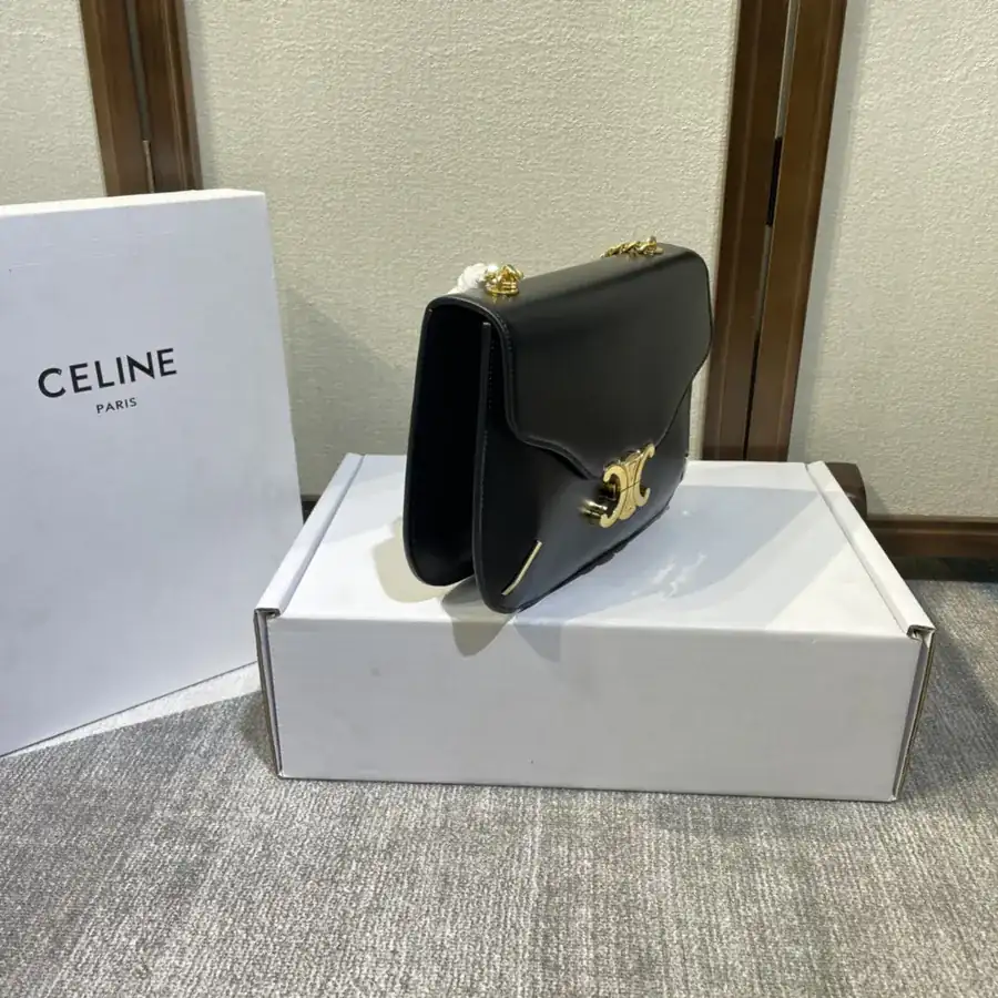 CE New A+ Square Chain Key Bag