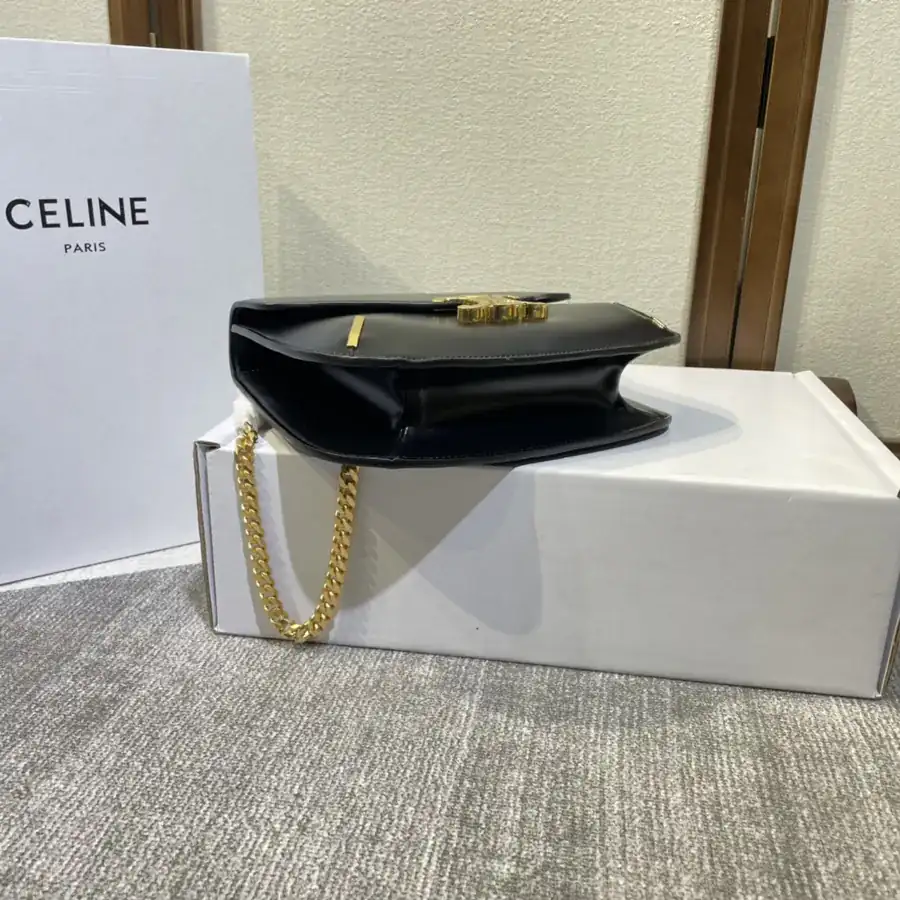 CE New A+ Square Chain Key Bag