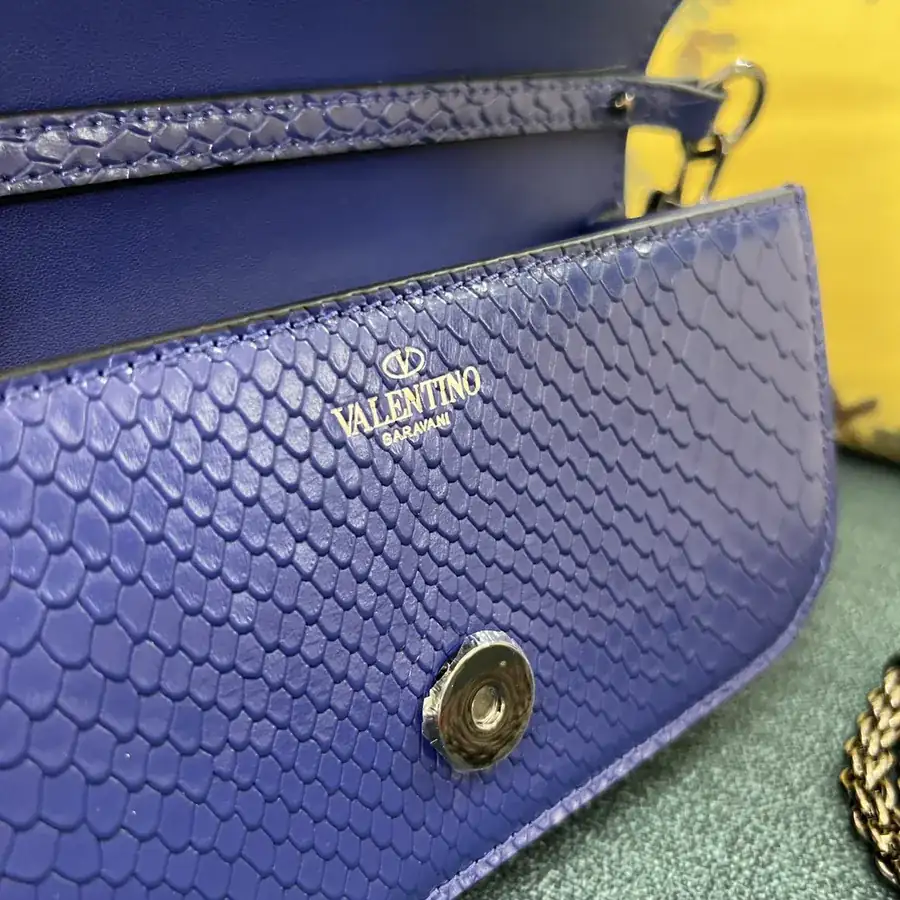 V Garavani Mini Loc Handbag in Snake Print