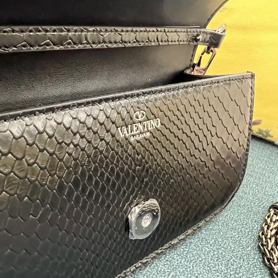 V Garavani Mini Loc Handbag in Snake Print