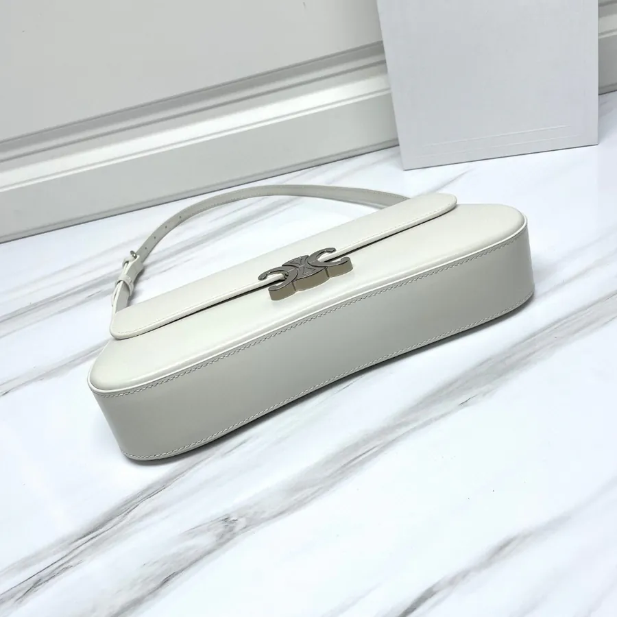 Lola Medium Glossy Leather Handbag