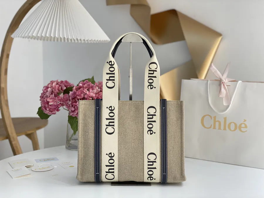 Chloe Woody Tote Midnight Blue, Medium Size