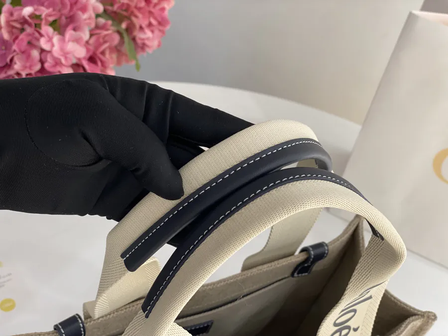 Chloe Woody Tote Midnight Blue, Medium Size
