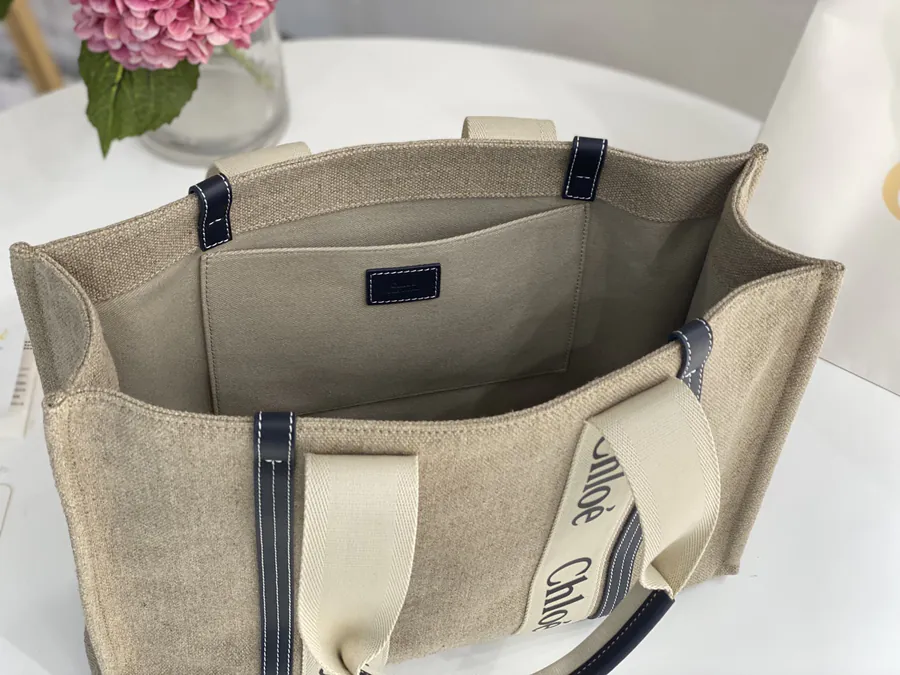 Chloe Woody Large Tote Bag