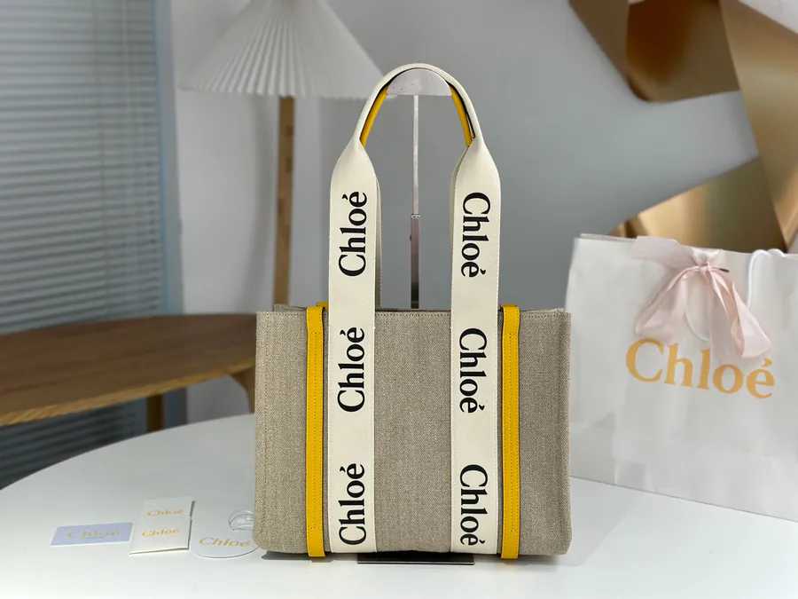 Chloe Woody Tote Medium Size