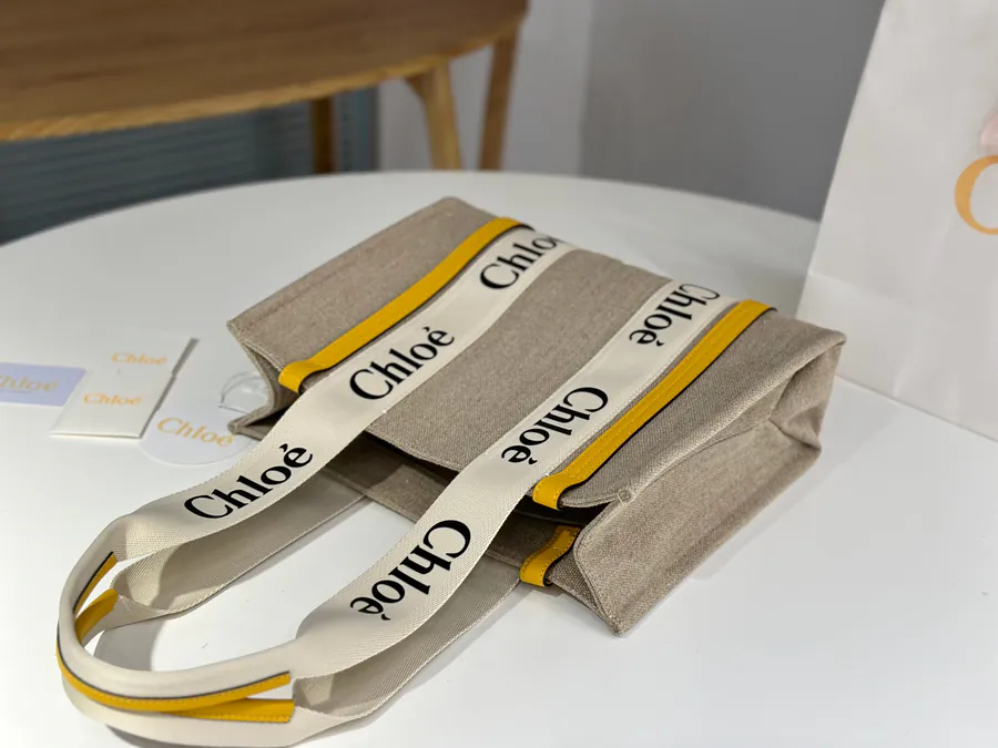 Chloe Woody Tote Medium Size