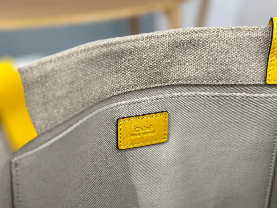 Chloe Woody Tote Medium Size