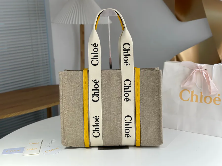 Chloe Woody Tote Large
