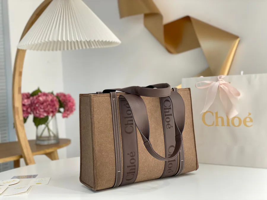 Chloe New Wool毡 Woody Bucket Bag