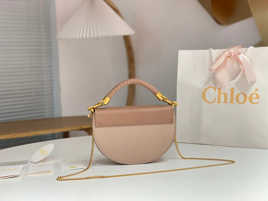 Chloe Marcie 23 Crescent Bag Elegant Chain Clasp