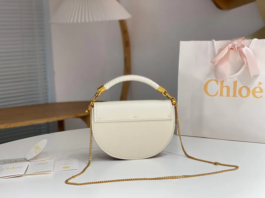 Chloe Marcie 23 Crescent Bag Elegant Chain Clasp Handbag