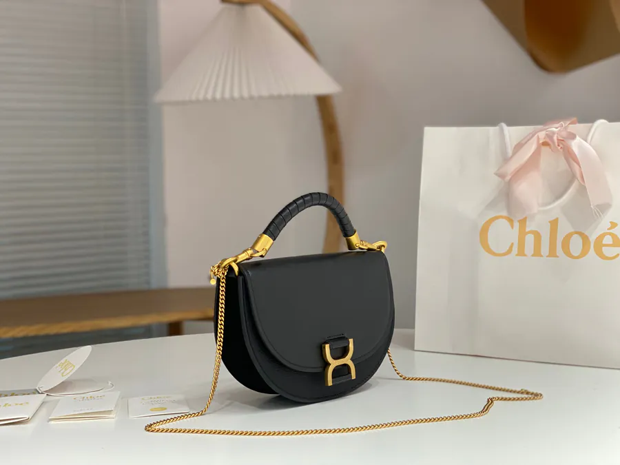 Chloe Marcie 23 Crescent Bag Elegant Chain Clutch