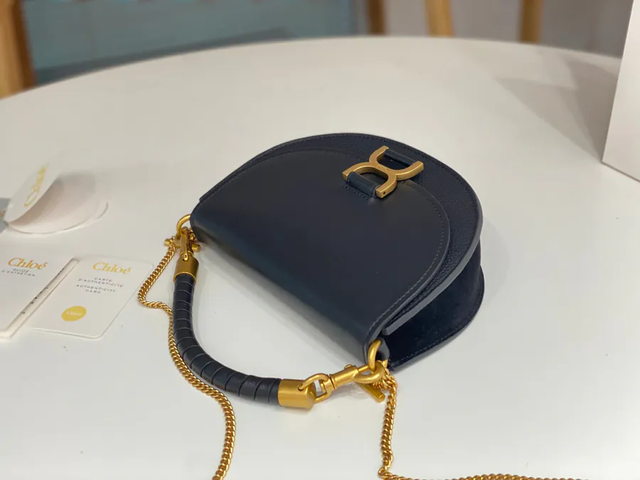 Chloe Marcie 23 Crescent Bag Elegant Chain Clutch