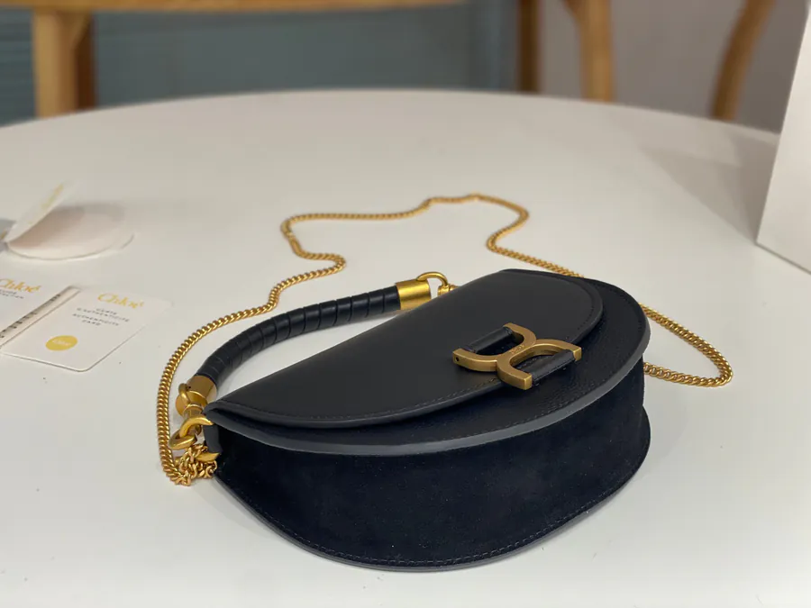 Chloe Marcie 23 Crescent Bag Elegant Chain Clutch