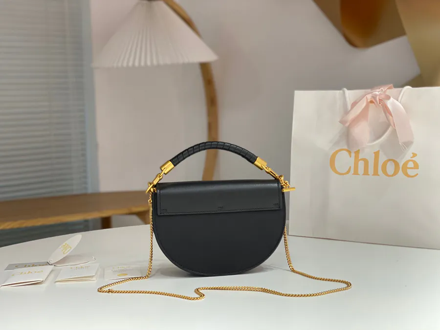 Chloe Marcie 23 Crescent Bag Elegant Chain Clutch