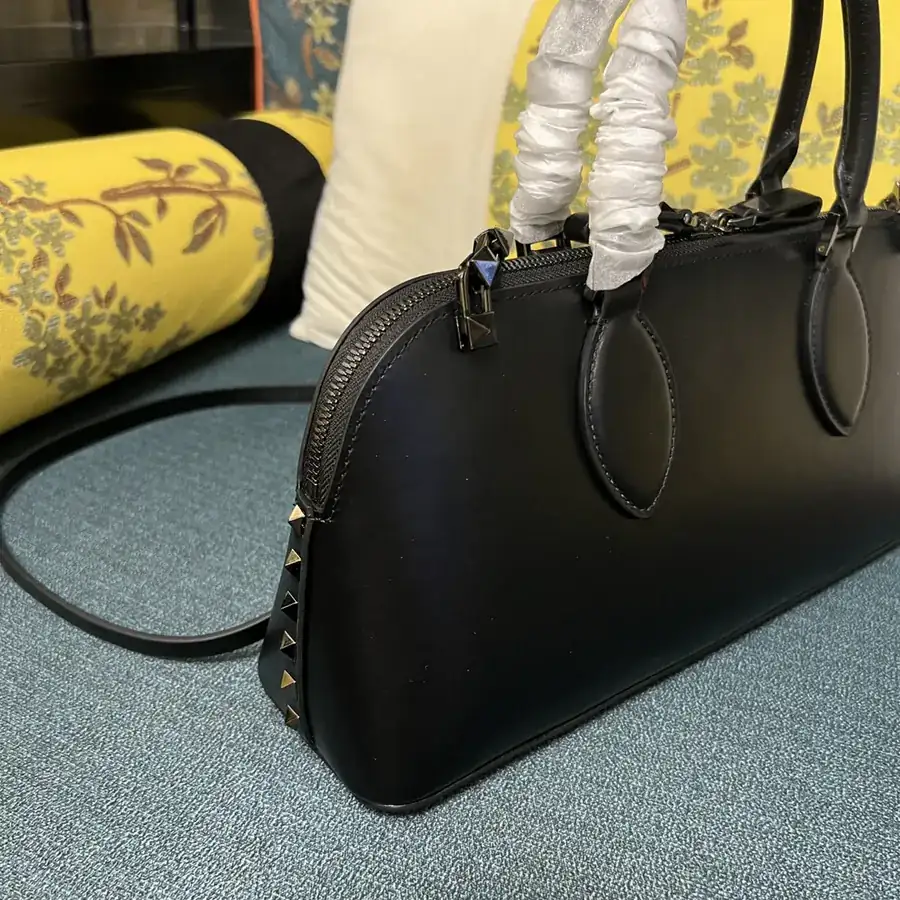 GARAVANI ROCKSTUD EW Bucket Bag in Grained Calfskin