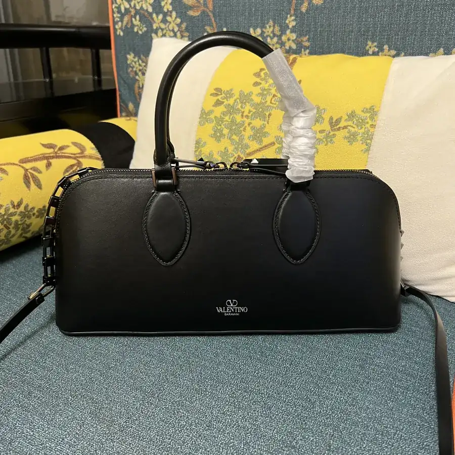 GARAVANI ROCKSTUD EW Bucket Bag in Grained Calfskin