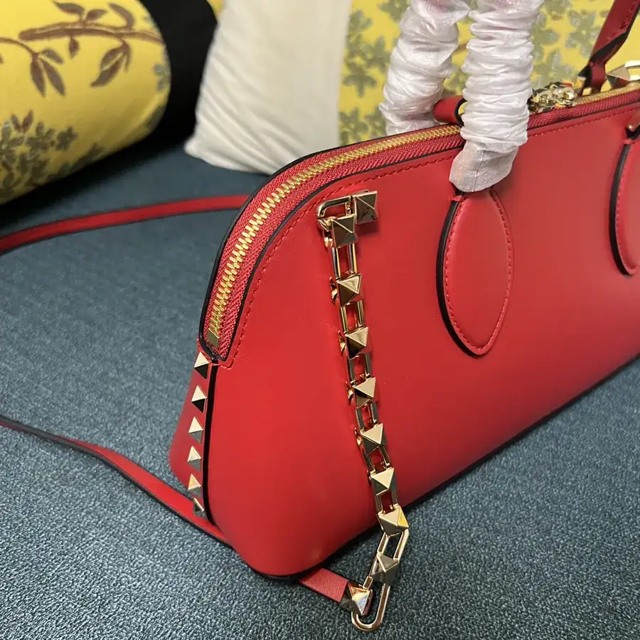 GARAVANI ROCKSTUD EW Bucket Bag in Grained Calfskin