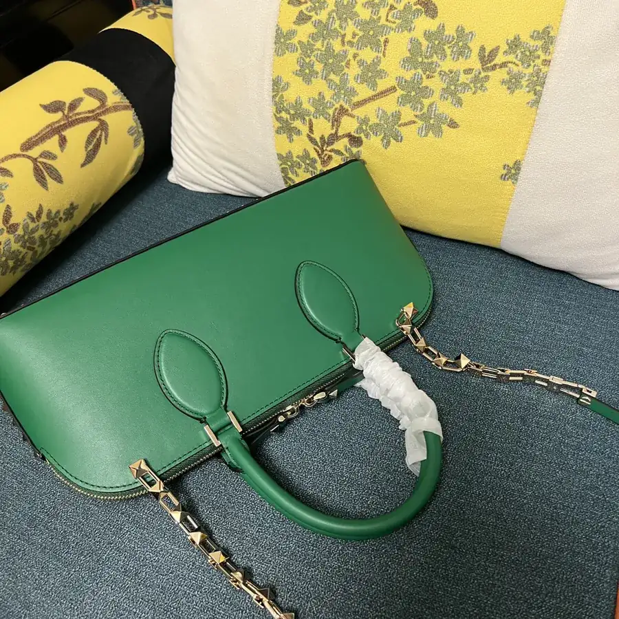 GARAVANI ROCKSTUD EW Bucket Bag in Grained Calfskin