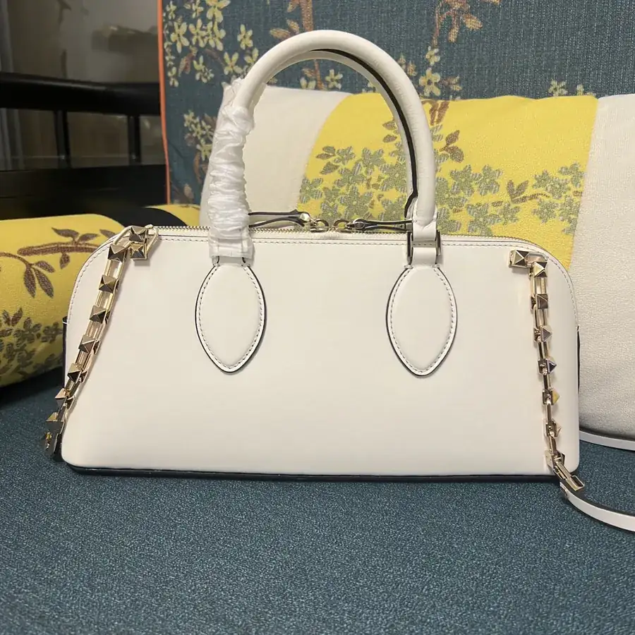 GARAVANI ROCKSTUD EW Bucket Bag in Grained Calfskin