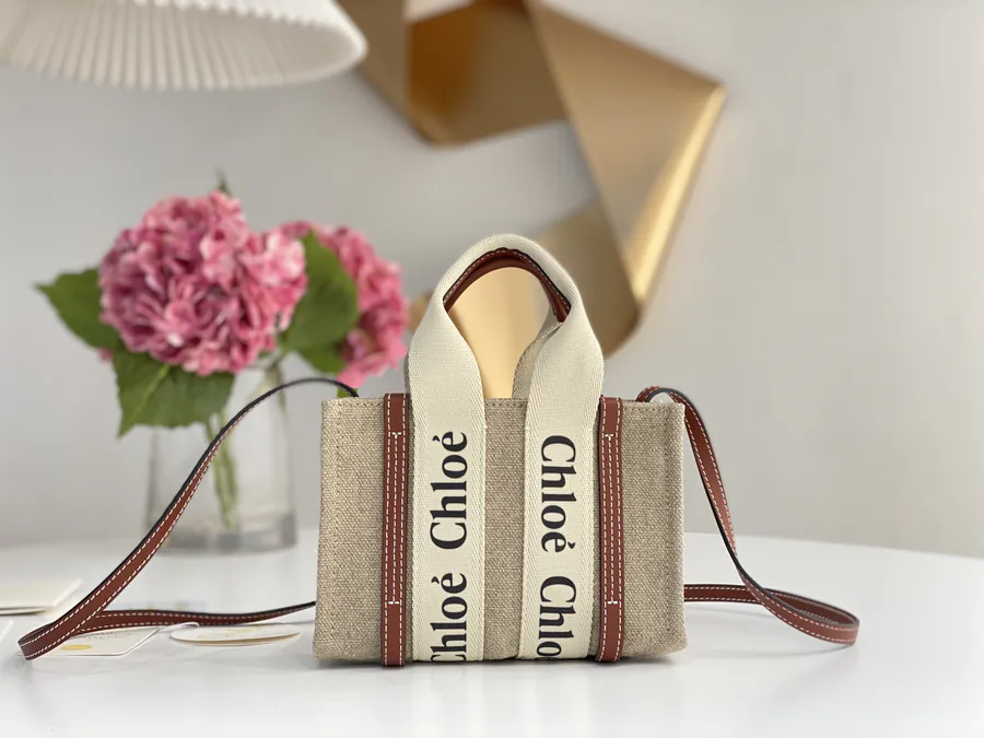 Chloe Woody Mini Tote Bag Mini Shoulder Strap