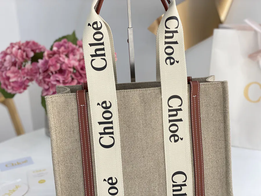 Chloe Woody Tote Medium Size